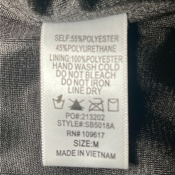 Shinestar Black Faux Leather Bodysuit Size M NWOT Edgy Chic - Picture 8 of 8